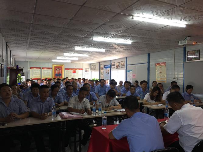 深圳市犀雁新能源发展8月份驾驶员学习培训,安全例会!